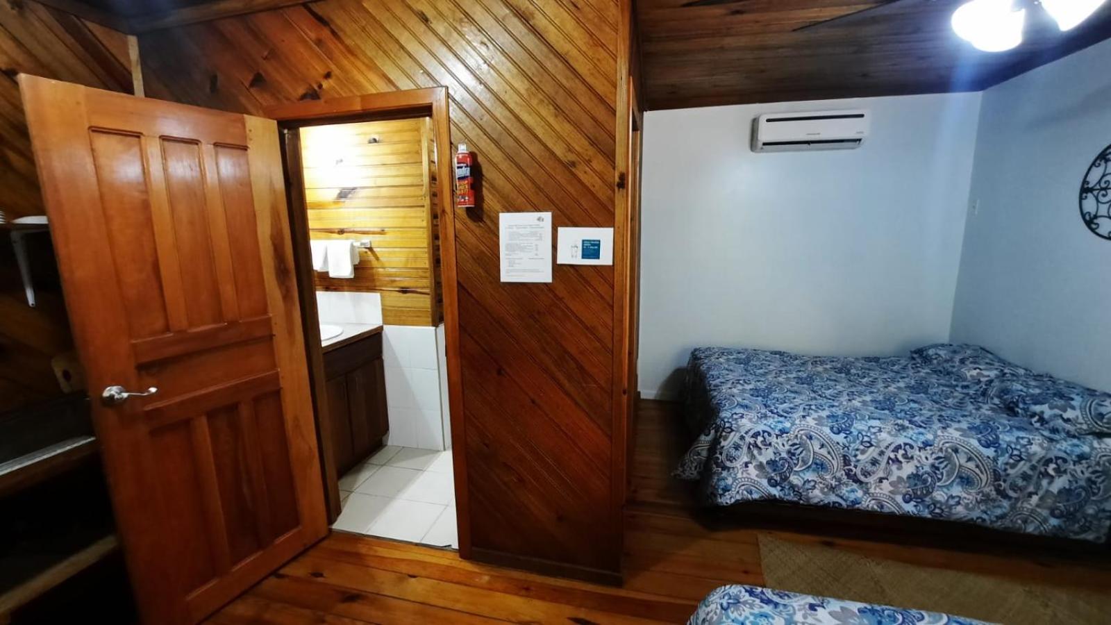 Guava Grove Resort & Villas Sandy Bay Cameră foto